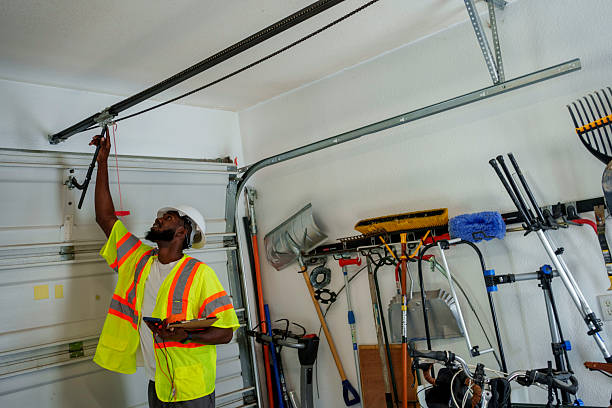 Professional Garage Door Maintenance technician working in Splendora, TX